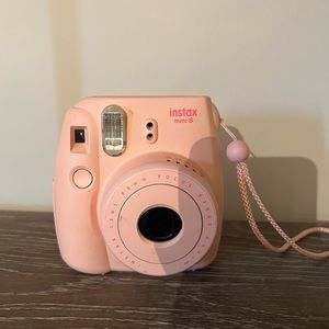 Instax mini 8 polaroid